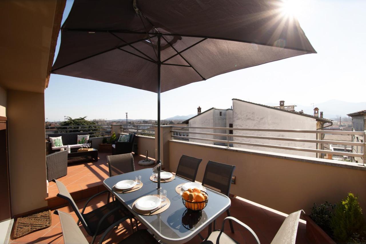 Rooftop Delight With Terrace Lucca Dış mekan fotoğraf